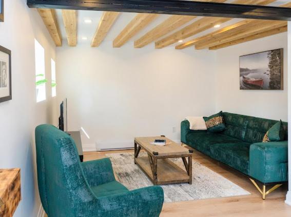 Cozy Cottage Style House Kitchener Buitenkant foto